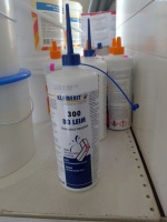 Клейберит 300.0 ПВА- клей D3, фл.1 кг. 