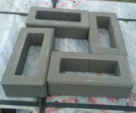 Блок бетонный пролетный для опалубки «Т-блок» цвет графит 