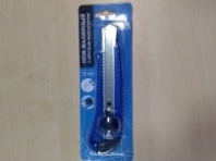 НОЖ МАЛЯРНЫЙ С КРУГЛЫМ ФИКСАТОРОМ 18мм 0044-18-01 НОЖ МАЛЯРНЫЙ С КРУГЛЫМ ФИКСАТОРОМ 18мм 0044-18-01